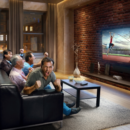 Personen schauen Sport.